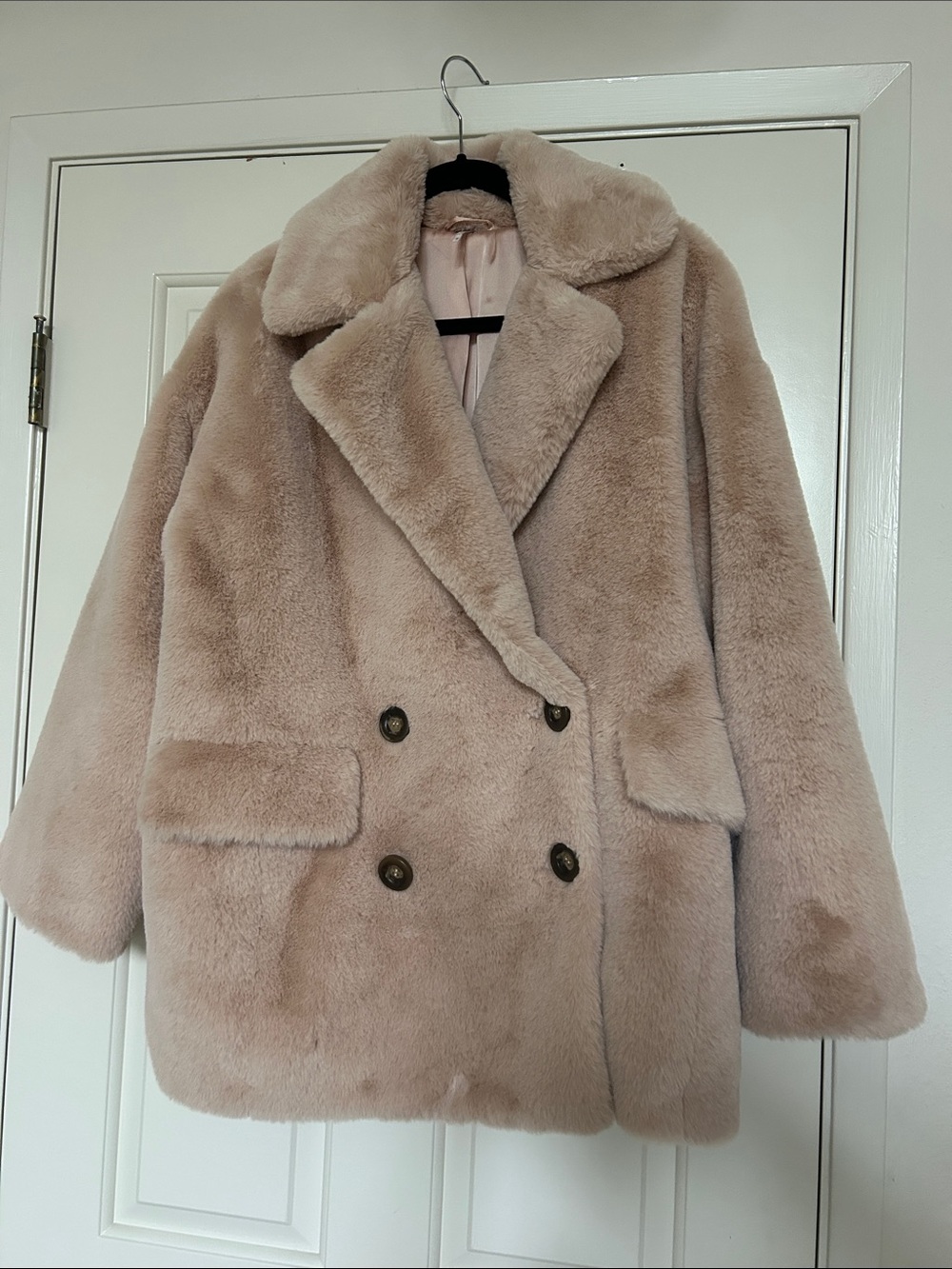 Free People Solid Kate Faux Fur‎ Coat Pink Apricot Oversized Double Breasted M